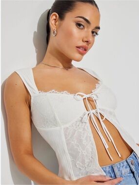 GARAGE Flyaway Lace Rib Top size women’s medium